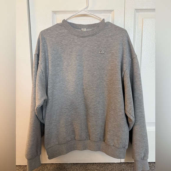 ALO Yoga Tops - Alo yoga accolade crew neck pullover